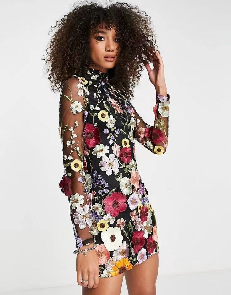 Vestido Curto Floral - Miss Taylor - Miss Femme